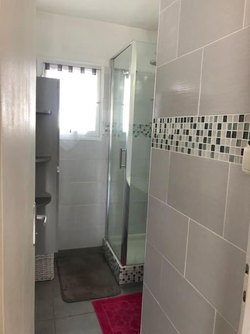 Appartement Balcon, Place De Parking, Centre Ville Valence  Dış mekan fotoğraf