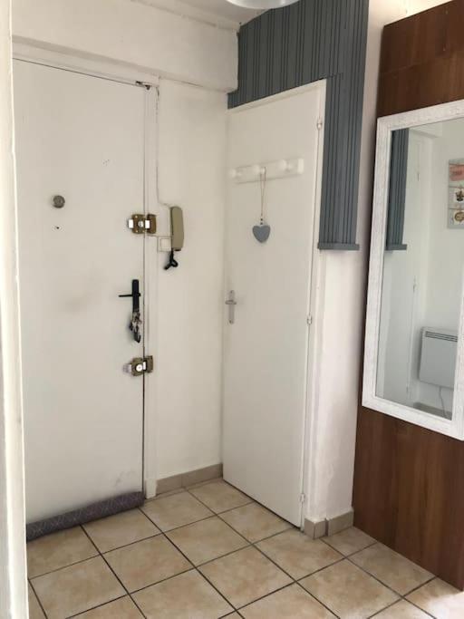 Appartement Balcon, Place De Parking, Centre Ville Valence  Dış mekan fotoğraf